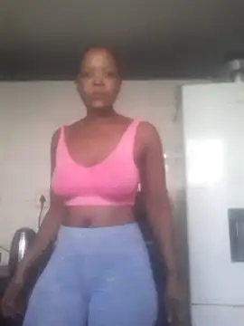 Snapshot of Feathergal69_ chatting on 02.21.25 Feathergal69 online show from 02.21.25