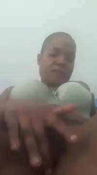 Snapshot of Feathergal69_ chatting on 02.21.25 Feathergal69 online show from 02.21.25