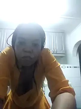 Snapshot of Feathergal69_ chatting on 09.21.25 Feathergal69 online show from 09.21.25