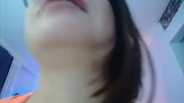 Snapshot of Madame_Shein_ chatting on 01.11.25 Madame Shein online show from 01.11.25