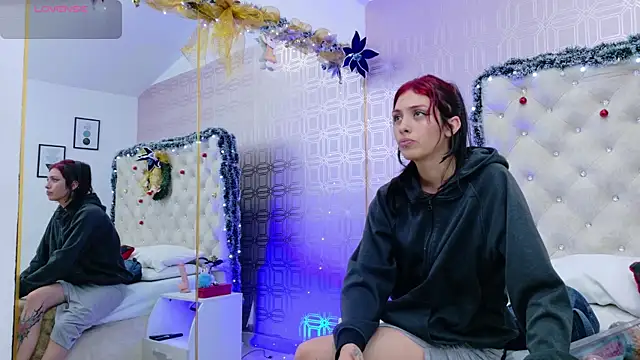 Derieri D online show from 12.19.25