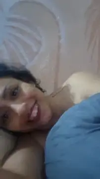 Snapshot of Leslyrosa chatting on 06.25.26 Leslyrosa online show from 06.25.26