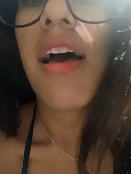 AleFantasy0001 online show from 02.22.25