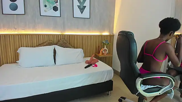 kenya stone 1 online show from 02.20.26