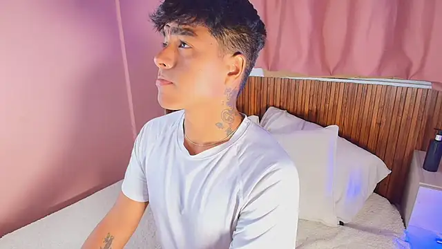 kiing azahell online show from 04.03.26