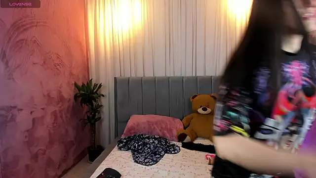 HakuRukushka online show from 01.22.25