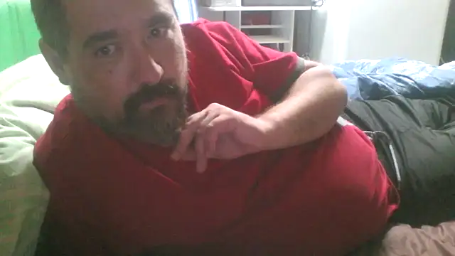 Snapshot of Tipute1987 chatting on 10.11.25 Tipute1987 online show from 10.11.25