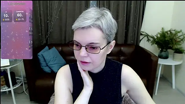 Cutie Erikaa1 online show from 01.19.25