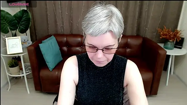 Cutie Erikaa1 online show from 01.21.25