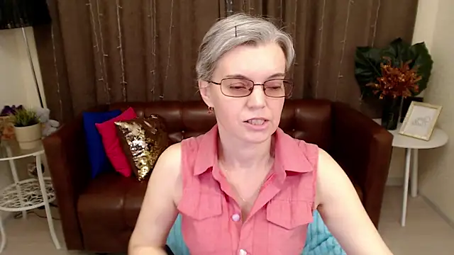 Cutie Erikaa1 online show from 02.22.25