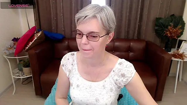 Cutie Erikaa1 online show from 03.02.25