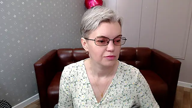 Snapshot of Cutie_Erikaa1 chatting on 04.23.26 Cutie Erikaa1 online show from 04.23.26