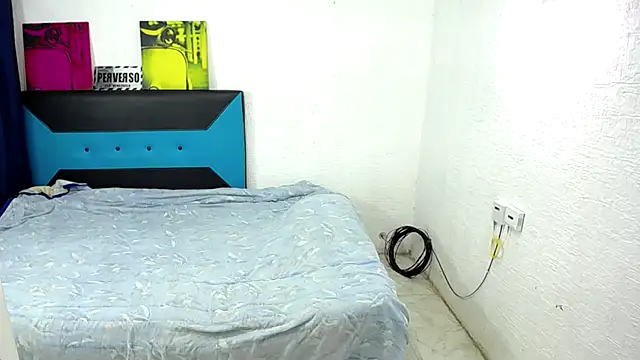 Snapshot of pitbullveryhot chatting on 10.02.25 pitbullveryhot online show from 10.02.25