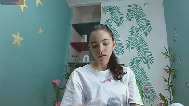 Mia-kalinfa online show from 12.07.24