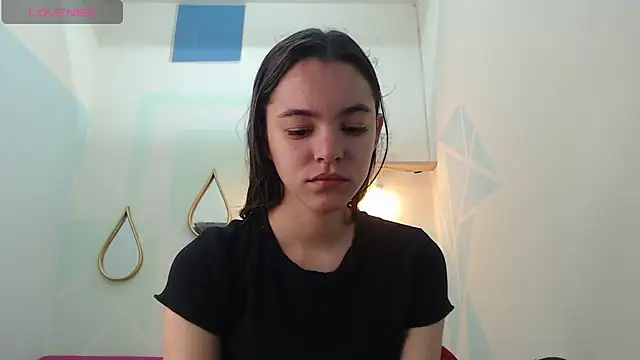 Mia-kalinfa online show from 02.04.25