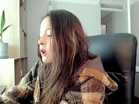 Snapshot of AmandaCallum chatting on 07.15.26 AmandaCallum online show from 07.15.26