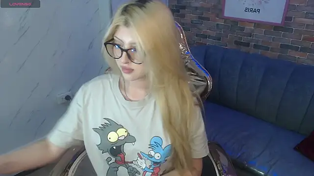 Kitty fox b online show from 03.10.25