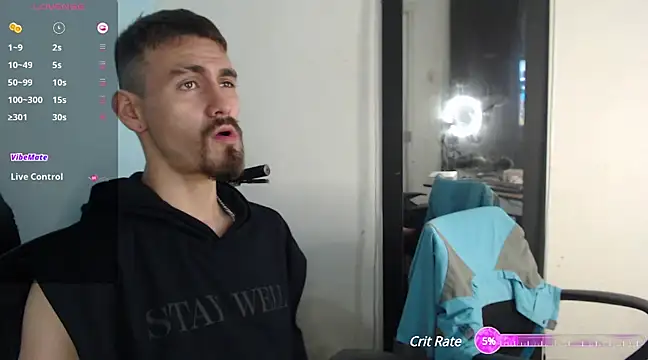 Snapshot of katianzayn chatting on 02.15.25 katianzayn online show from 02.15.25