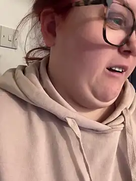 Tallulah-mae-xoxox online show from 03.06.25