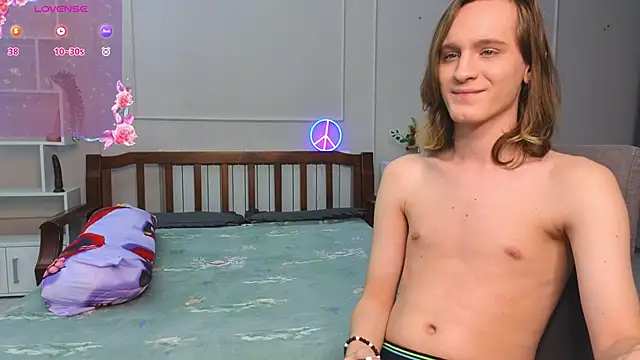 nikompell online show from 12.30.24