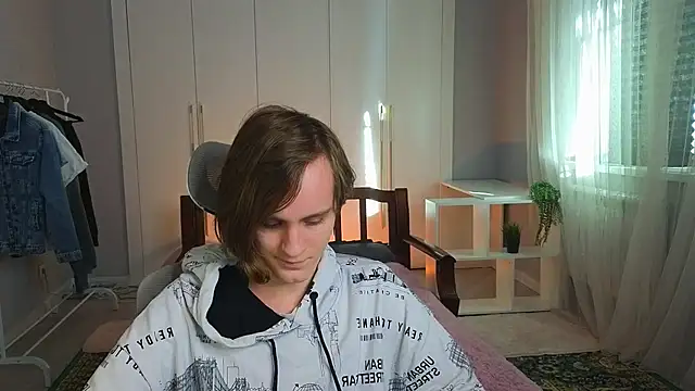 nikompell online show from 03.17.25