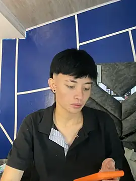 nico 18x online show from 02.13.25