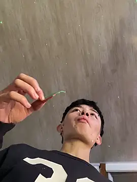 nico 18x online show from 03.08.25