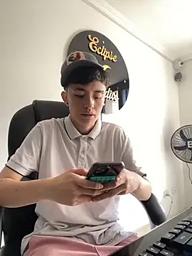 nico 18x online show from 12.01.25