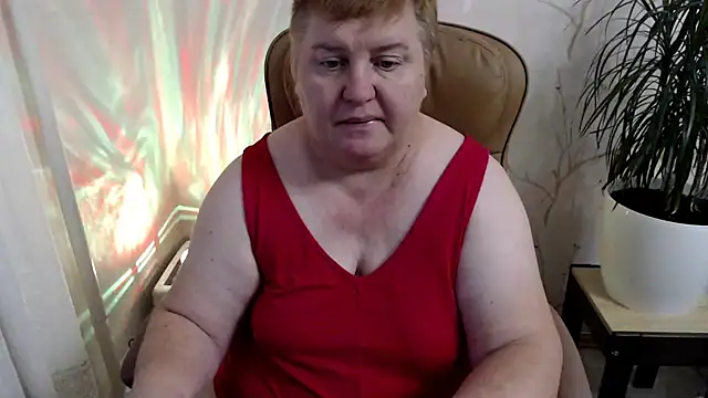 Snapshot of Limonka-Fire chatting on 01.03.25 Limonka-Fire online show from 01.03.25