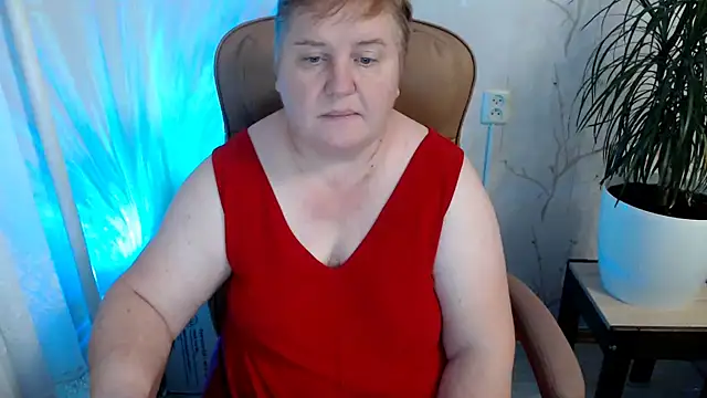 Snapshot of Limonka-Fire chatting on 01.04.25 Limonka-Fire online show from 01.04.25