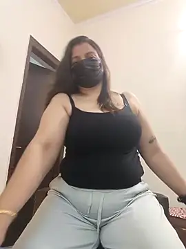 Snapshot of Archi-07 chatting on 03.01.25 Archi-07 online show from 03.01.25