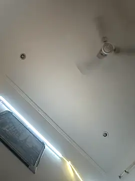 Snapshot of Archi-07 chatting on 10.08.25 Archi-07 online show from 10.08.25