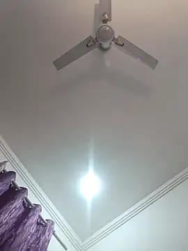 Snapshot of Archi-07 chatting on 10.12.25 Archi-07 online show from 10.12.25