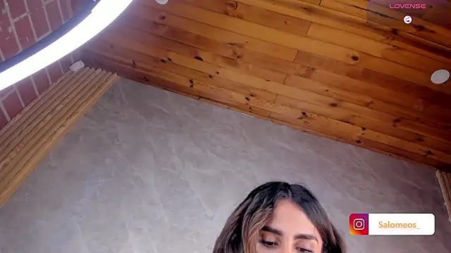 Niki Texas online show from 04.13.26