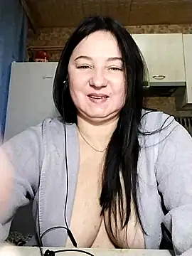 Holly-69 online show from 02.16.25