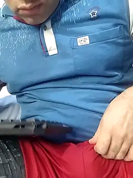 Snapshot of CRISTHIAN_GREY01 chatting on 03.12.25 CRISTHIAN GREY01 online show from 03.12.25