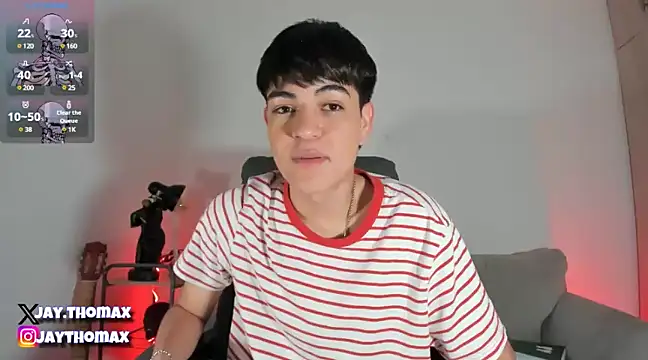 Snapshot of JaycoThomas chatting on 02.07.25 JaycoThomas online show from 02.07.25