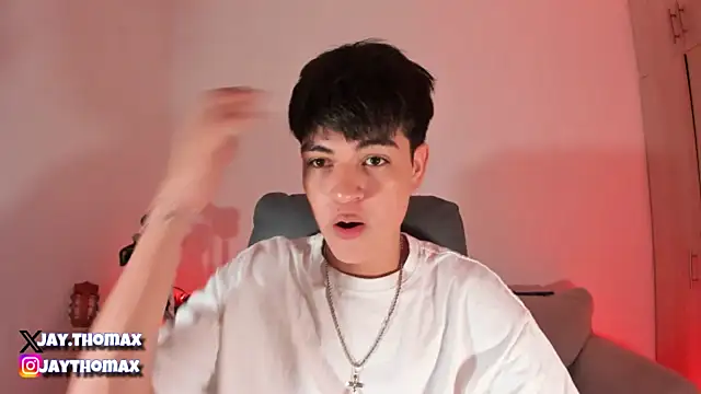 Snapshot of JaycoThomas chatting on 02.07.25 JaycoThomas online show from 02.07.25