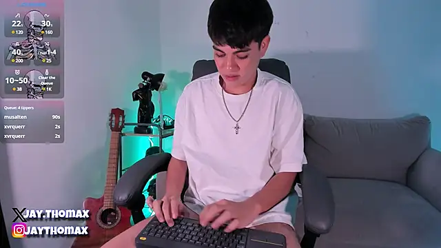 Snapshot of JaycoThomas chatting on 02.07.25 JaycoThomas online show from 02.07.25