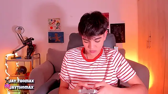 Snapshot of JaycoThomas chatting on 03.19.25 JaycoThomas online show from 03.19.25