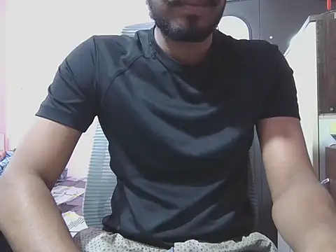 KissesBoyAD online show from 10.27.25