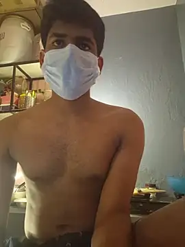 KissesBoyAD online show from 11.18.25