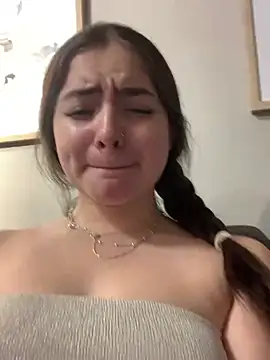 imlindapink online show from 02.24.25