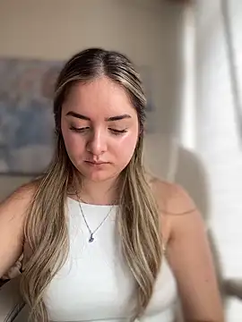 imlindapink online show from 02.08.26