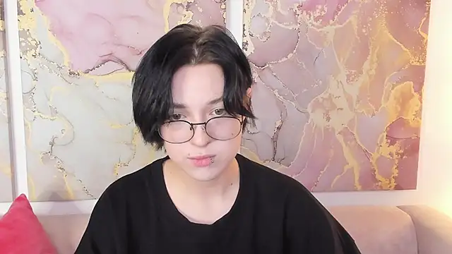 fiamoory online show from 10.11.25