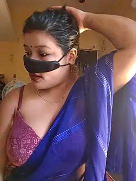 Radhikadavi879 online show from 10.22.25