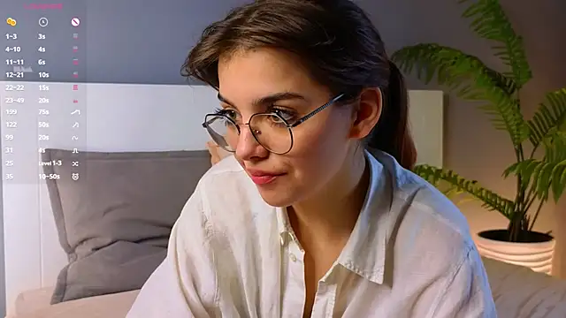 Snapshot of FlairEdgin chatting on 02.23.25 FlairEdgin online show from 02.23.25