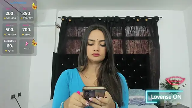 Snapshot of anany__ chatting on 03.25.26 anany online show from 03.25.26