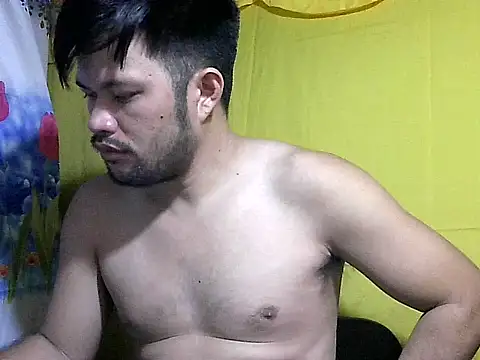 Snapshot of HairyHottestpinoyHandsome chatting on 05.29.26 HairyHottestpinoyHandsome online show from 05.29.26