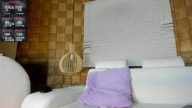 TOWERS21  online show from 01.21.25